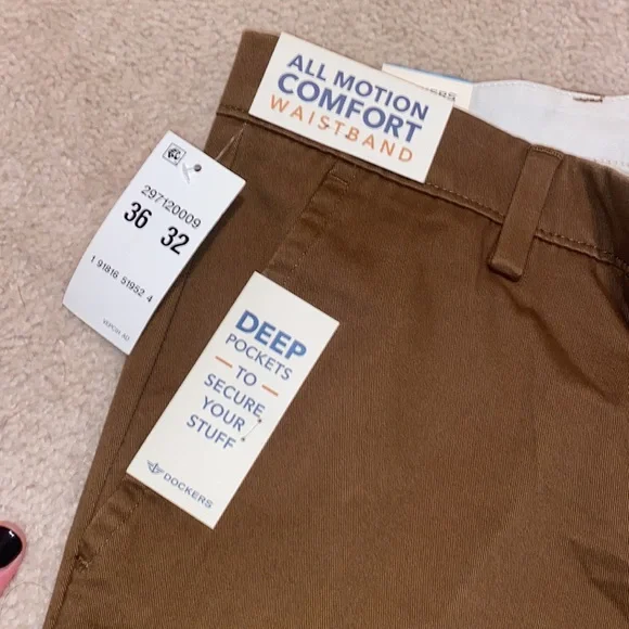 Dockers Khaki - Picture 2 of 5